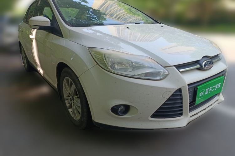 Used Ford Focus 2012 Sedan 1.6L Manual Comfort Model Front Right 45 Deg