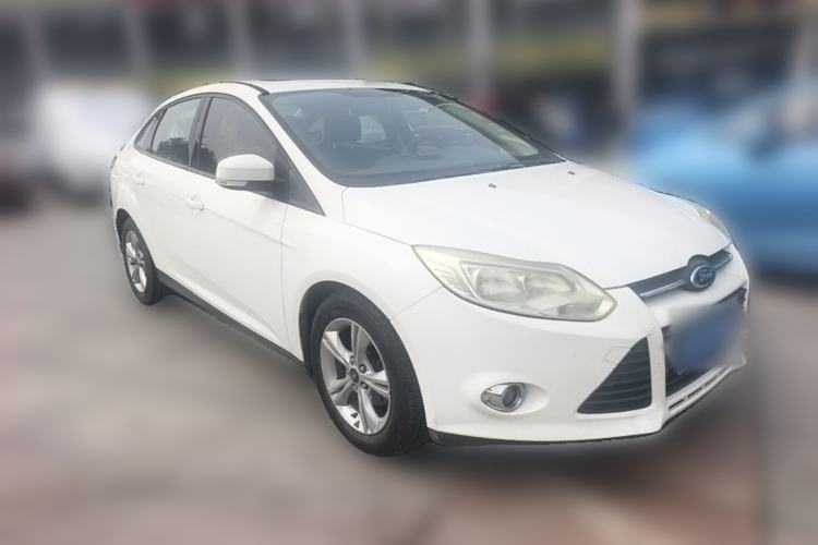 Used Ford Focus 2012 Sedan 1.6L Automatic Fashion Edition Front Right 45 Deg