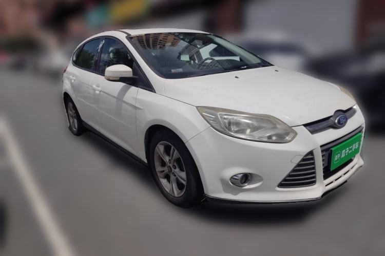 Used Ford Focus 2012 Hatchback 1.6L Automatic Fashion Edition Front Right 45 Deg