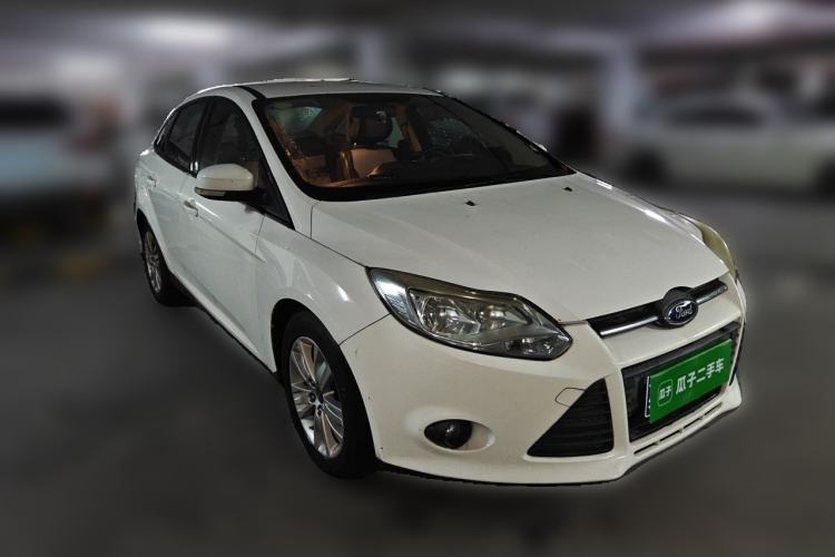Used Ford Focus 2012 Sedan 1.6L Automatic Comfort Model Front Right 45 Deg