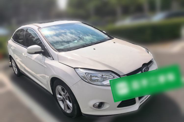 Used Ford Focus 2012 Sedan 1.6L Automatic Fashion Edition Front Right 45 Deg