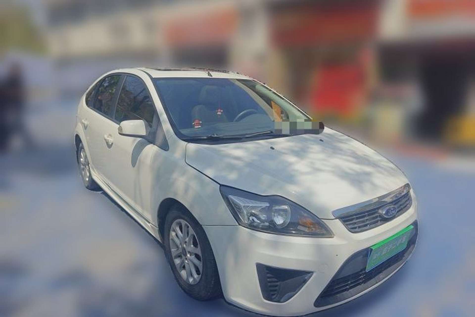Used Ford Focus 2012 Hatchback Classic 1.8L Automatic Fashion Edition Front Right 45 Deg