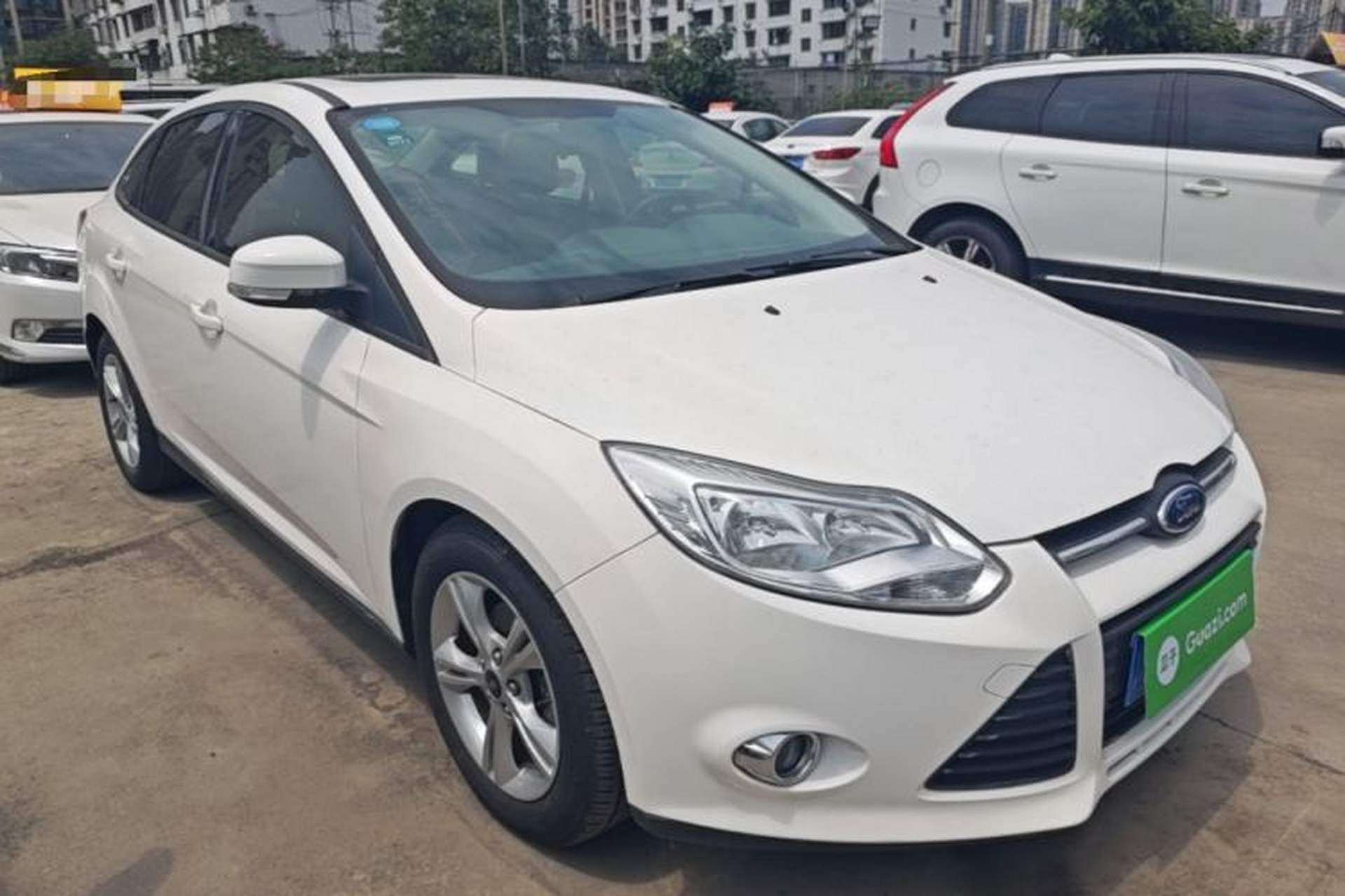 Used Ford Focus 2012 Sedan 1.6L Automatic Fashion Edition Front Right 45 Deg
