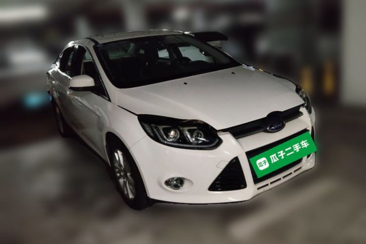 Used Ford Focus 2012 Sedan 1.6L Manual Comfort Model Front Right 45 Deg