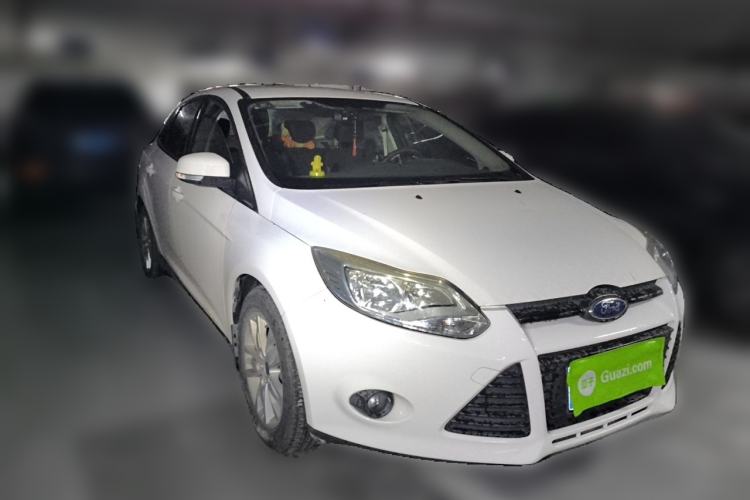 Used Ford Focus 2012 Sedan 1.6L Automatic Comfort Model Front Right 45 Deg