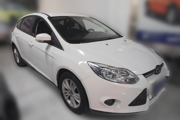 Used Ford Focus 2012 Hatchback 1.6L Automatic Comfort Model Front Right 45 Deg