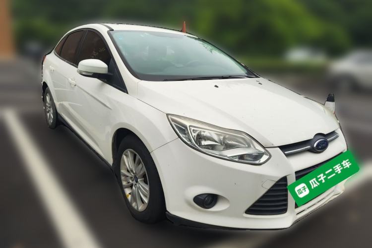 Used Ford Focus 2012 Sedan 1.6L Automatic Comfort Model Front Right 45 Deg