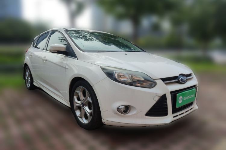 Used Ford Focus 2012 Hatchback 2.0L Automatic Luxury Sport Model Front Right 45 Deg