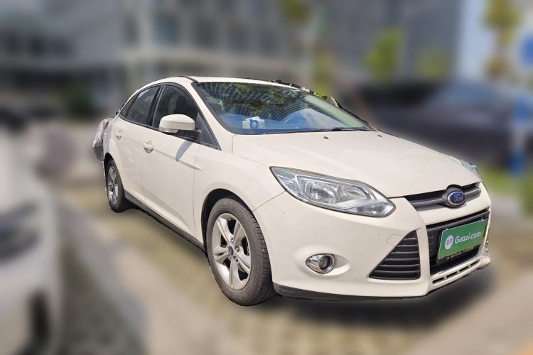 Used Ford Focus 2012 Sedan 1.6L Automatic Fashion Edition Front Right 45 Deg