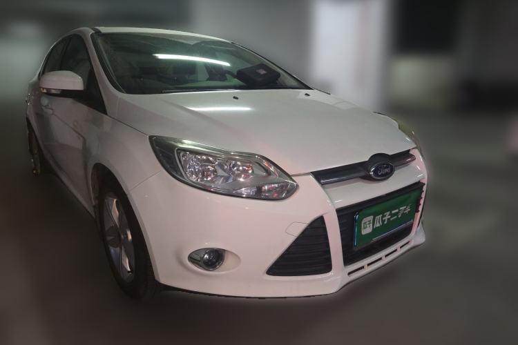 Used Ford Focus 2012 Sedan 1.6L Automatic Fashion Edition Front Right 45 Deg