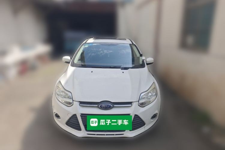 Used Ford Focus 2012 Sedan 1.6L Manual Fashion Edition Front