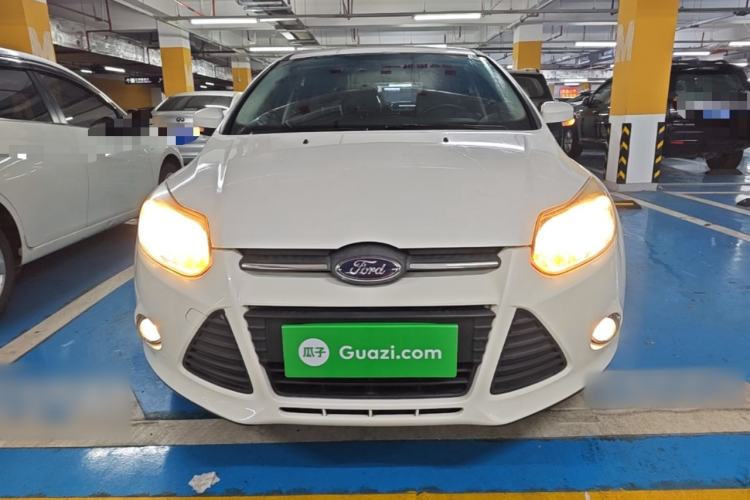 Used Ford Focus 2012 Hatchback 1.6L Automatic Fashion Edition Front