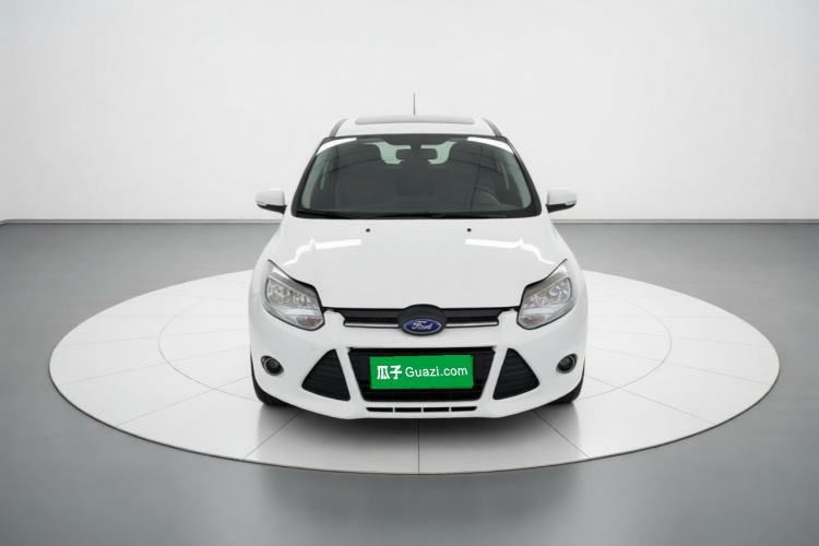 Used Ford Focus 2012 Sedan 1.6L Automatic Fashion Edition Front