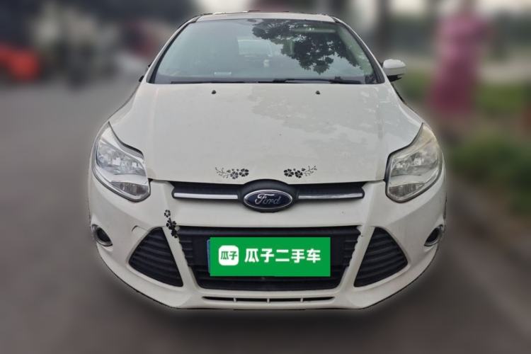 Used Ford Focus 2012 Hatchback 1.6L Manual Fashion Edition Front
