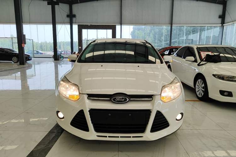 Used Ford Focus 2012 Sedan 1.6L Automatic Comfort Model Front