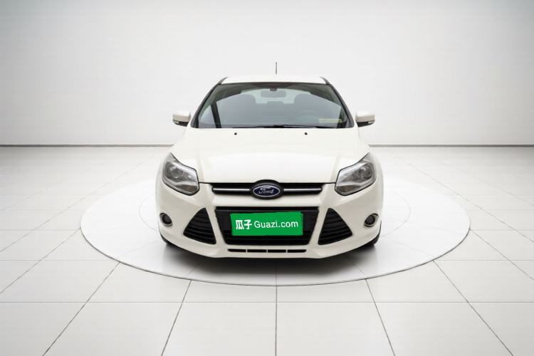 Used Ford Focus 2012 Hatchback 1.6L Automatic Fashion Edition Front