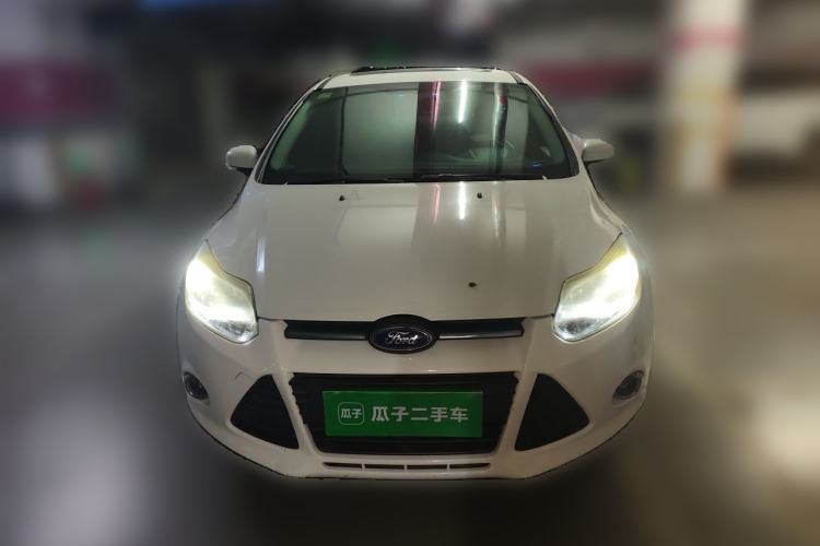 Used Ford Focus 2012 Sedan 1.6L Automatic Fashion Edition Front