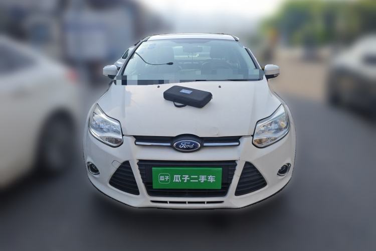 Used Ford Focus 2012 Sedan 1.6L Manual Fashion Edition Front