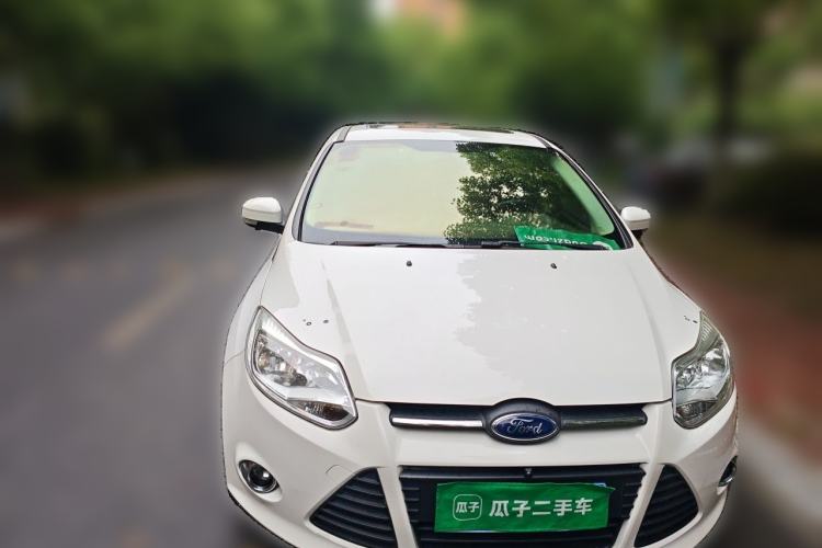 Used Ford Focus 2012 Sedan 1.6L Automatic Fashion Edition Front