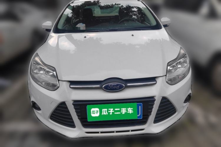 Used Ford Focus 2012 Sedan 1.6L Manual Comfort Model Front