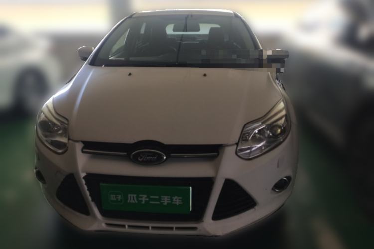 Used Ford Focus 2012 Hatchback 2.0L Automatic Luxury Sport Model Front