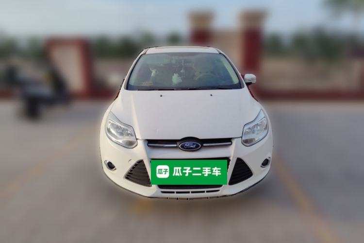 Used Ford Focus 2012 Hatchback 1.6L Automatic Fashion Edition Front