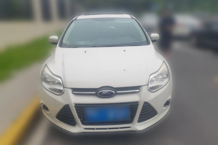 Used Ford Focus 2012 Sedan 1.6L Manual Fashion Edition Front