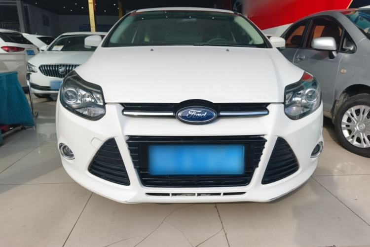 Used Ford Focus 2012 Hatchback 2.0L Automatic Luxury Sport Model Front