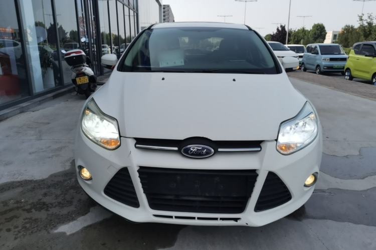 Used Ford Focus 2012 Hatchback 1.6L Automatic Fashion Edition Front