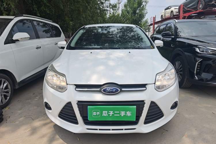 Used Ford Focus 2012 Sedan 1.6L Manual Comfort Model Front