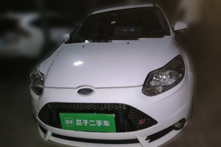 Used Ford Focus 2012 Sedan 1.6L Manual Fashion Edition Front