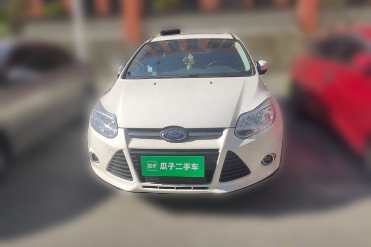 Used Ford Focus 2012 Hatchback 1.6L Automatic Fashion Edition Front