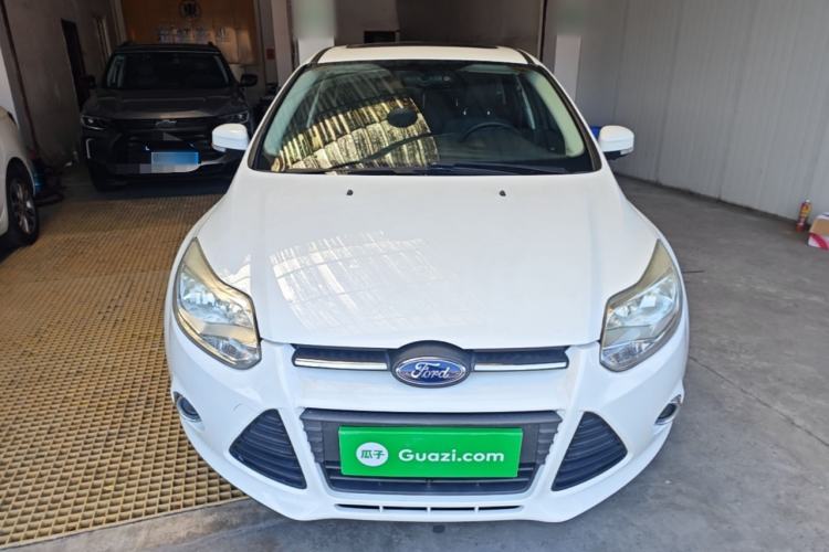 Used Ford Focus 2012 Sedan 1.6L Automatic Fashion Edition Front