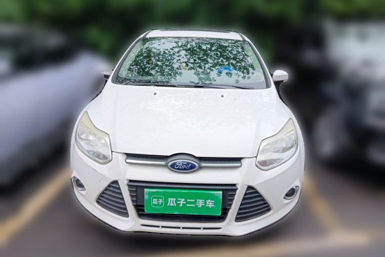Used Ford Focus 2012 Hatchback 1.6L Automatic Fashion Edition Front