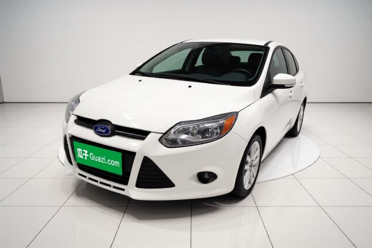 Ford Focus 2012 Sedan 1.6L Manual Comfort Model с пробегом Guazi used car, China used car export, Used car for sale, Used cars, Cheapest cars for sale