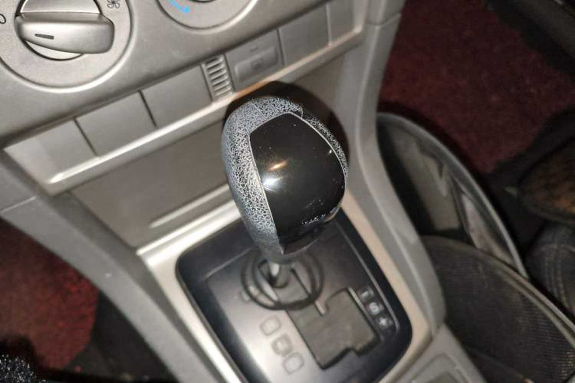 Used Ford Focus 2012 Hatchback Classic 1.8L Automatic Base Model Gear Lever