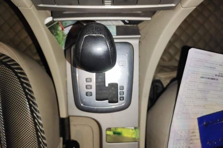 Used Ford Focus 2012 Hatchback Classic 1.8L Automatic Fashion Edition Gear Lever