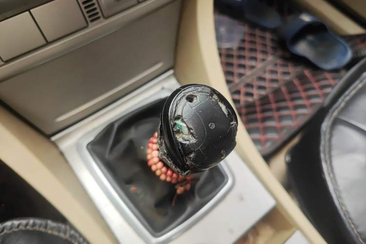 Used Ford Focus 2012 Sedan Classic 1.8L Manual Base Model Gear Lever