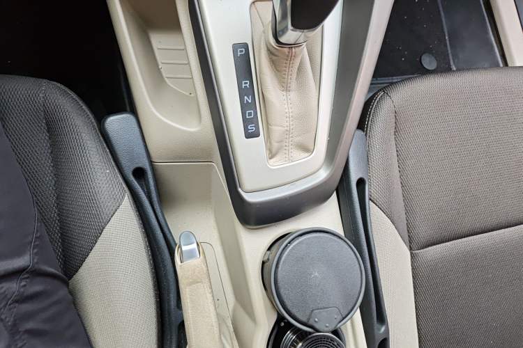Used Ford Focus 2012 Sedan 1.6L Automatic Comfort Model Gear Lever