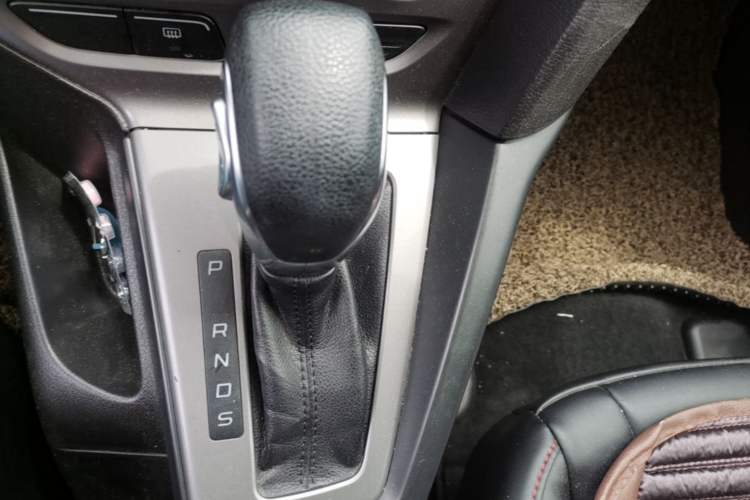 Used Ford Focus 2012 Hatchback 1.6L Automatic Comfort Model Gear Lever