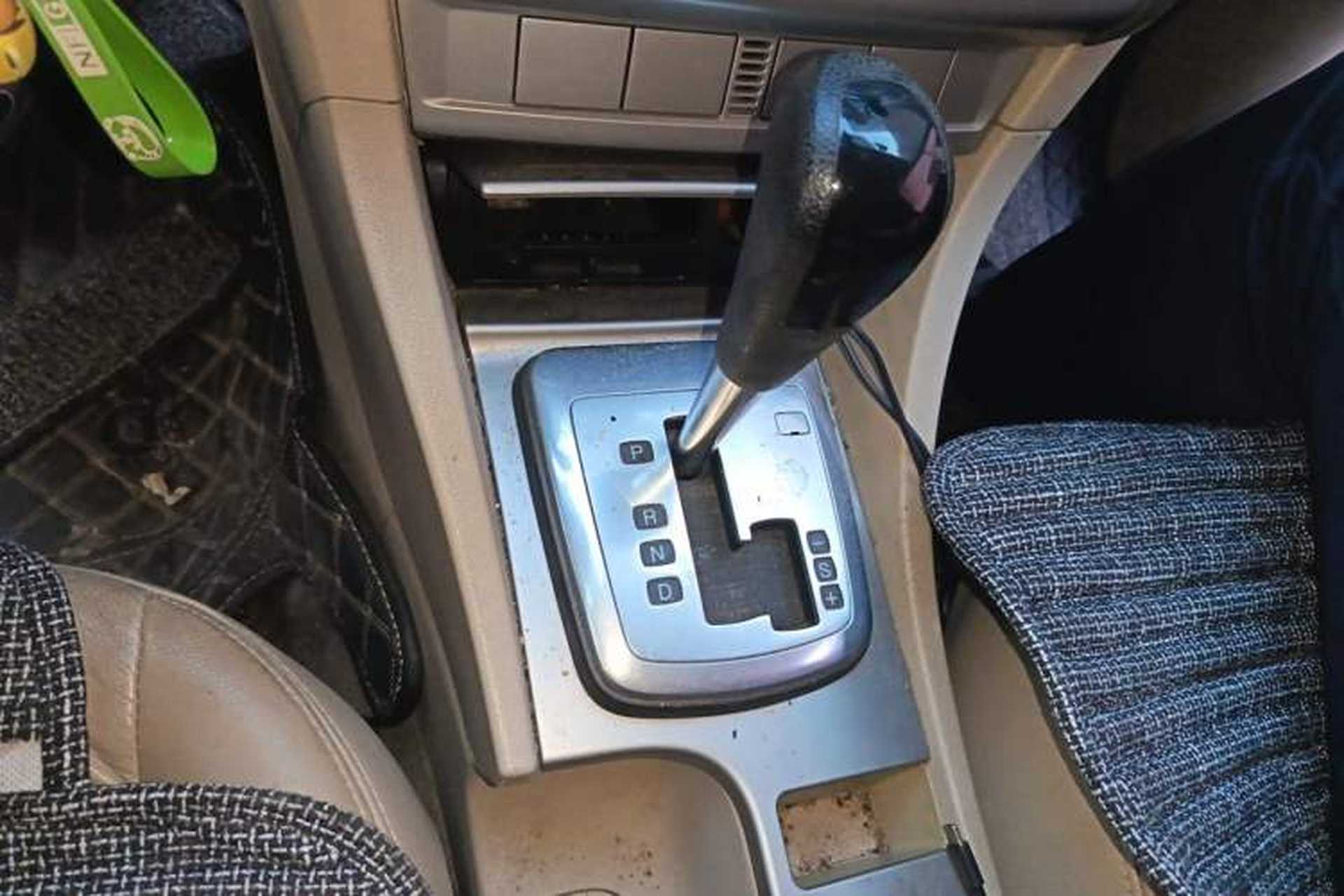 Used Ford Focus 2012 Hatchback Classic 1.8L Automatic Fashion Edition Gear Lever