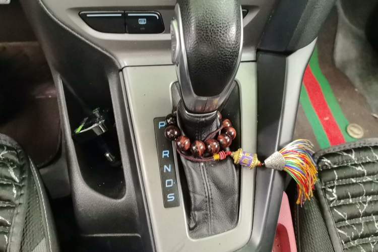 Used Ford Focus 2012 Hatchback 1.6L Automatic Comfort Model Gear Lever