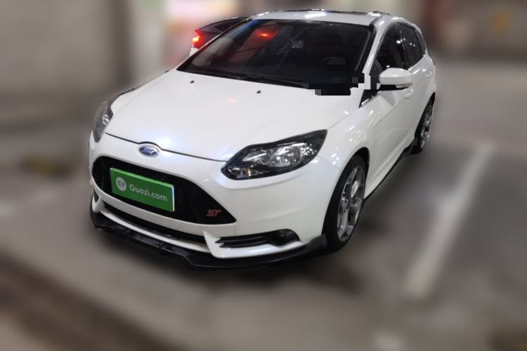 Used Ford Focus 2012 Hatchback 2.0L Automatic Luxury Sport Model Guazi used car, China used car export, Used car for sale, Used  cars, Cheapest cars for sale