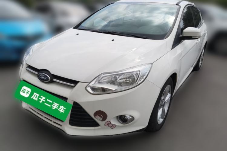 Used Ford Focus 2012 Hatchback 1.6L Automatic Fashion Edition Guazi used car, China used car export, Used car for sale, Used cars, Cheapest cars for sale