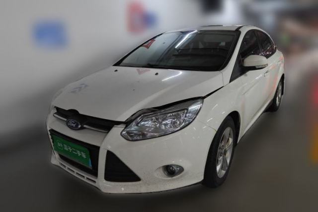 Used Ford Focus 2012 Sedan 1.6L Manual Fashion Edition