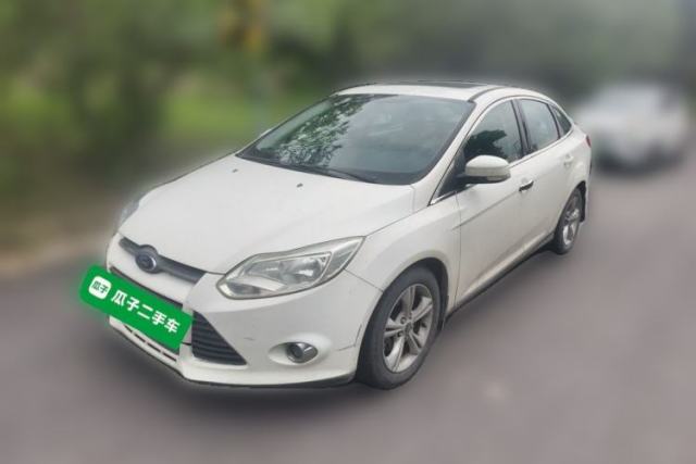 Used Ford Focus 2012 Sedan 1.6L Automatic Fashion Edition