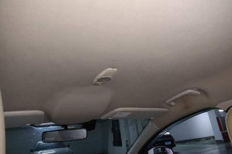 Used Ford Focus 2012 Sedan 1.6L Manual Comfort Model Headliner