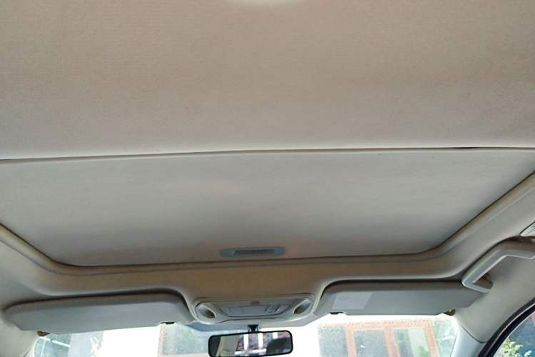 Used Ford Focus 2012 Sedan 1.6L Manual Fashion Edition Headliner