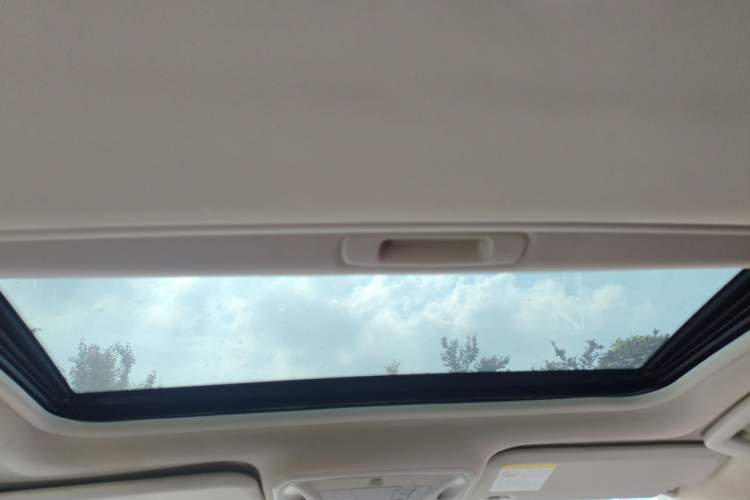 Used Ford Focus 2012 Sedan 1.6L Automatic Fashion Edition Headliner