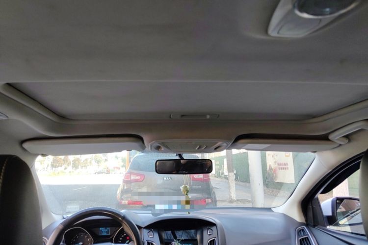 Used Ford Focus 2012 Hatchback 1.6L Automatic Fashion Edition Headliner